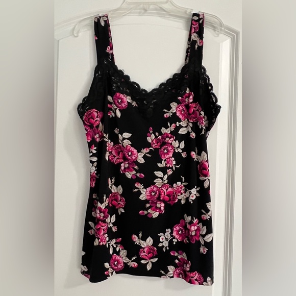 WHBM - Floral Cami With Lace - Size Medium - Picture 2 of 8